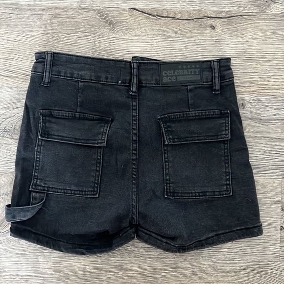 Celebrity Ace High Waisted Jegging Shorts (Size 3/26) - Picture 2 of 5